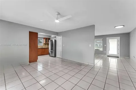 10121 SW 4th Street Miami FL 33174