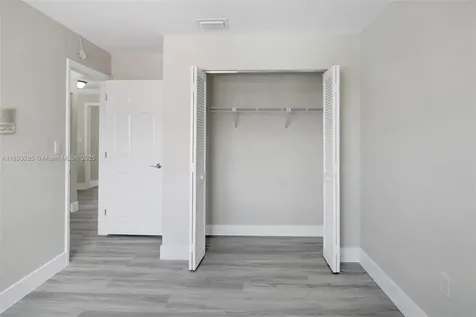 8416 NW 201st Street Miami FL 33015