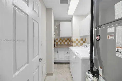 8416 NW 201st Street Miami FL 33015