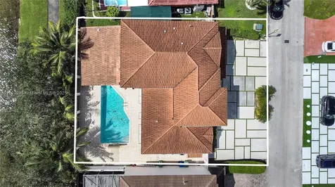 8416 NW 201st Street Miami FL 33015
