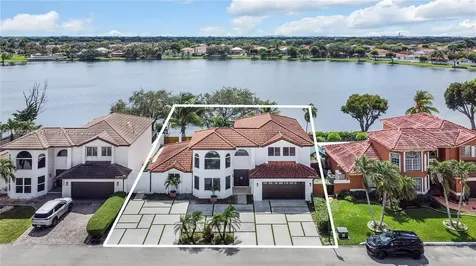 8416 NW 201st Street Miami FL 33015