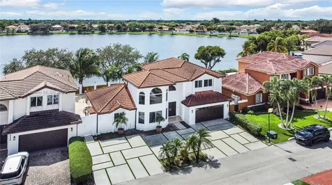 8416 NW 201st Street Miami FL 33015