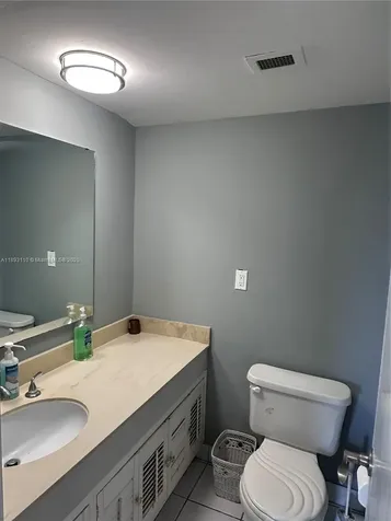 300 Bayview Drive Sunny Isles Beach FL 33160