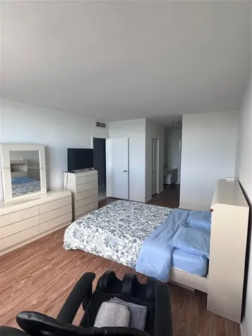 300 Bayview Drive Sunny Isles Beach FL 33160