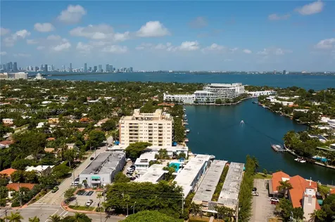 4720 Pine Tree Drive Miami Beach FL 33140