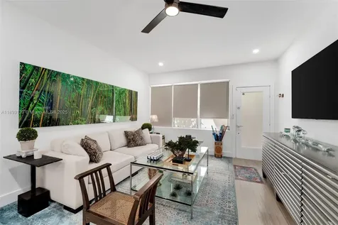 4720 Pine Tree Drive Miami Beach FL 33140