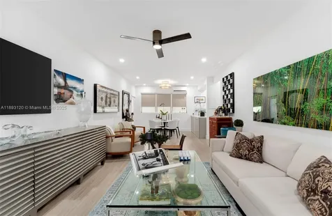4720 Pine Tree Drive Miami Beach FL 33140