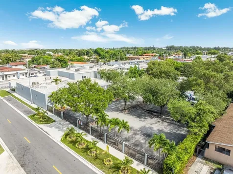 1401 E 4th Avenue Hialeah FL 33010