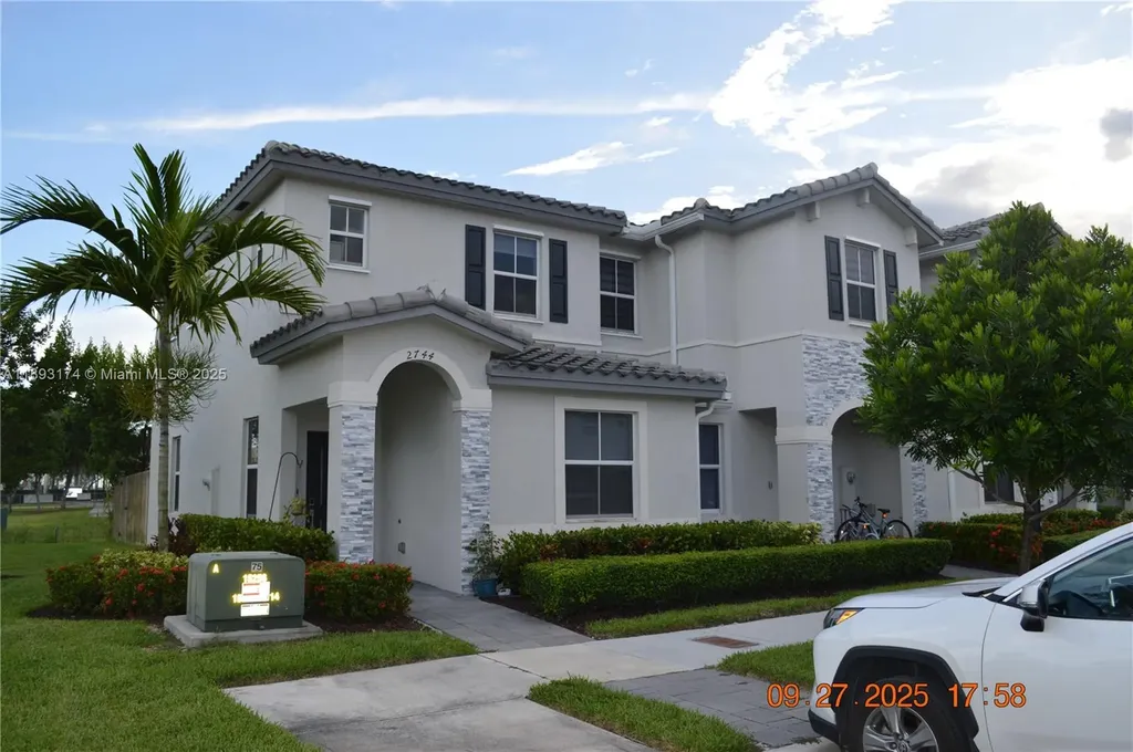 2744 SE 19th Street Homestead FL 33035