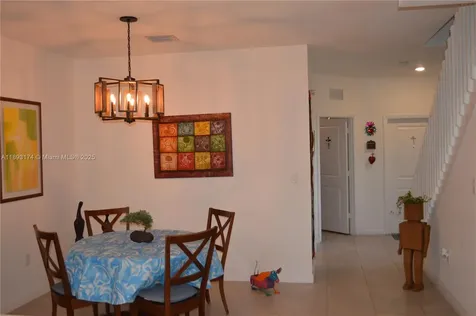 2744 SE 19th Street Homestead FL 33035