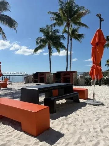 650 NE 64 Miami FL 33138