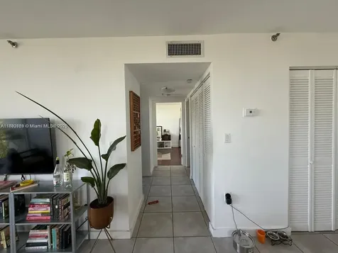650 NE 64 Miami FL 33138