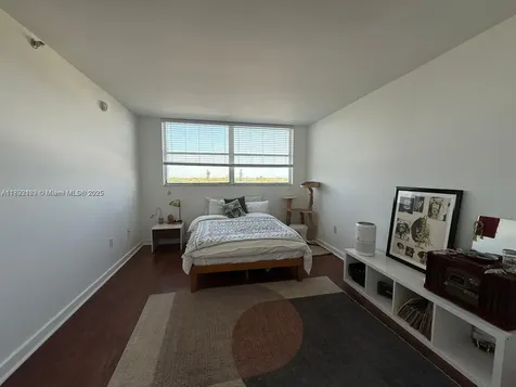 650 NE 64 Miami FL 33138