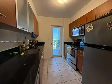 650 NE 64 Miami FL 33138