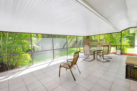 18045 SW 87th Court Palmetto Bay FL 33157