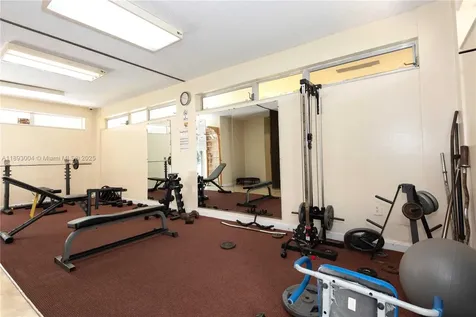 17890 W Dixie Highway 319 Highway North Miami Beach FL 33160