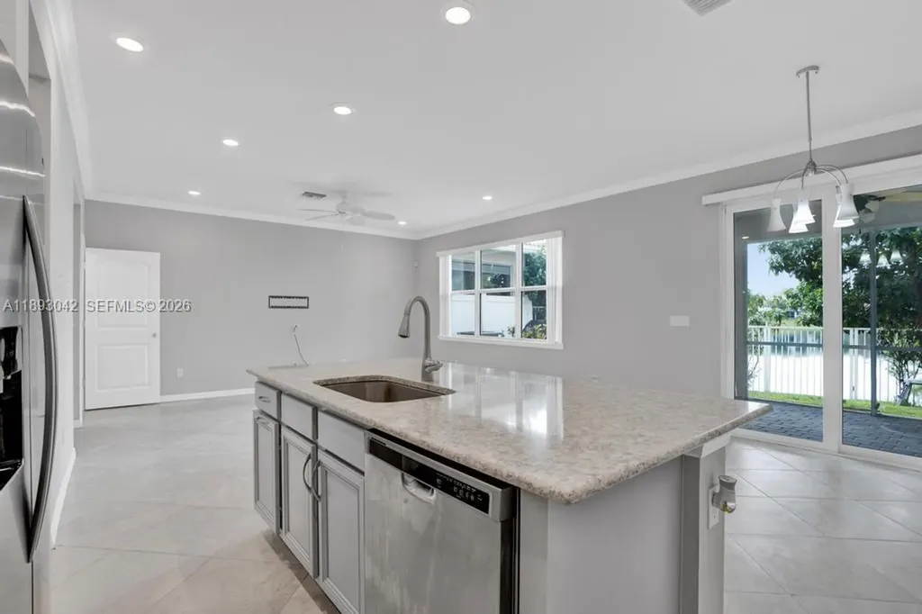 1422 Silk Oak Drive Hollywood FL 33021
