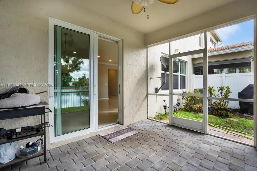1422 Silk Oak Drive Hollywood FL 33021