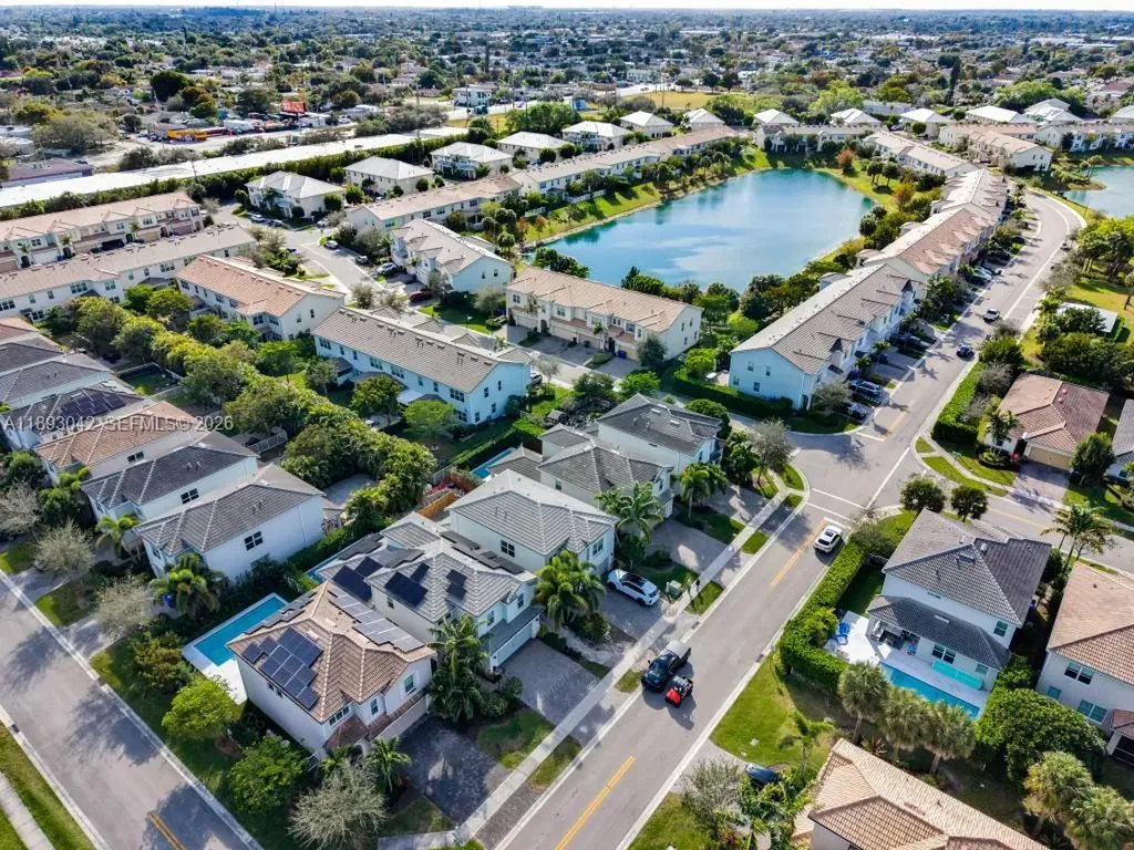 1422 Silk Oak Drive Hollywood FL 33021