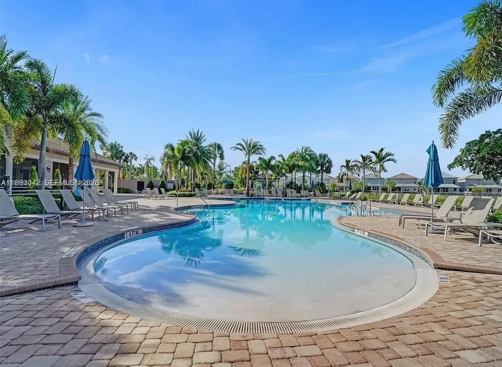 1422 Silk Oak Drive Hollywood FL 33021