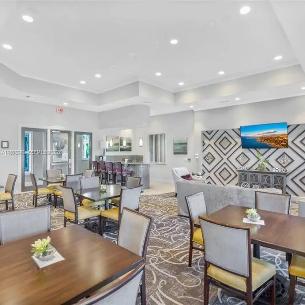 1422 Silk Oak Drive Hollywood FL 33021