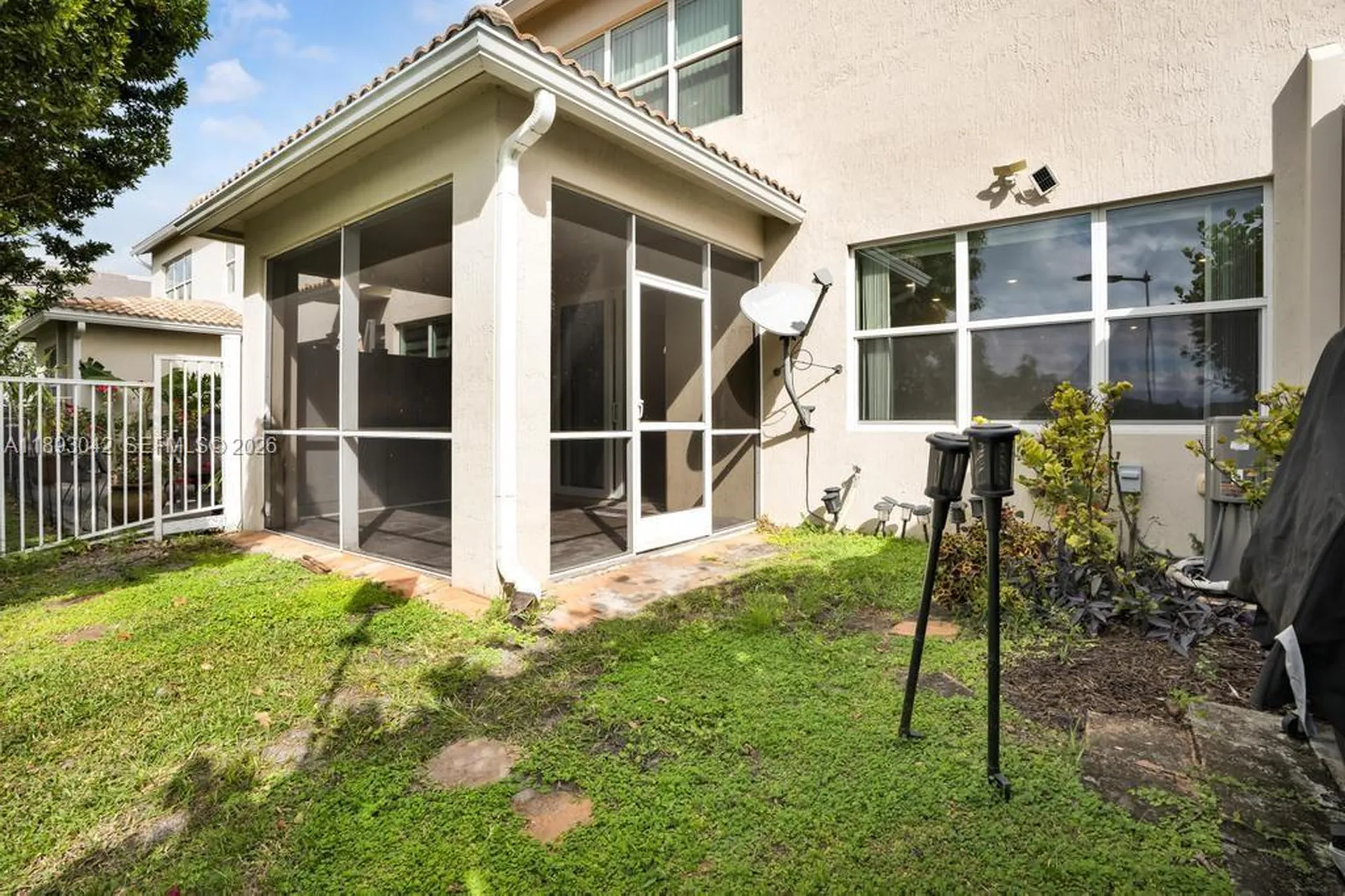 1422 Silk Oak Drive Hollywood FL 33021