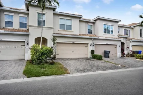 1422 Silk Oak Drive Hollywood FL 33021