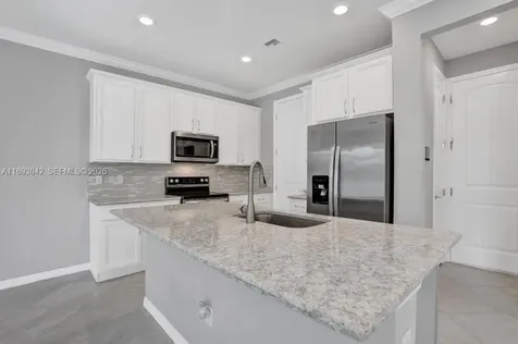 1422 Silk Oak Drive Hollywood FL 33021