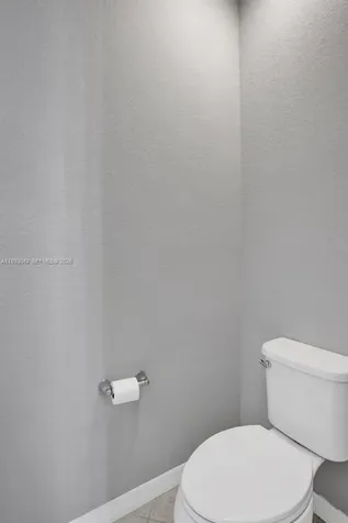 1422 Silk Oak Drive Hollywood FL 33021