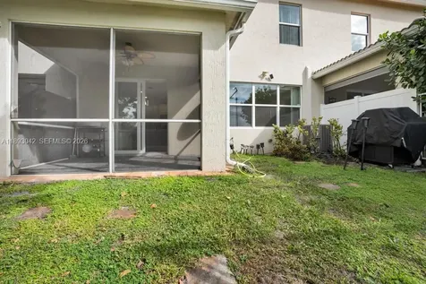 1422 Silk Oak Drive Hollywood FL 33021