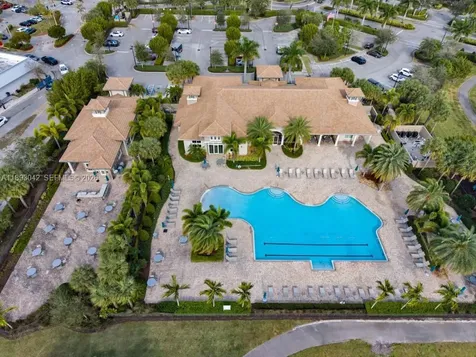 1422 Silk Oak Drive Hollywood FL 33021
