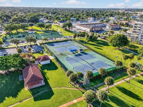 810 Lake Shore Drive Lake Park FL 33403
