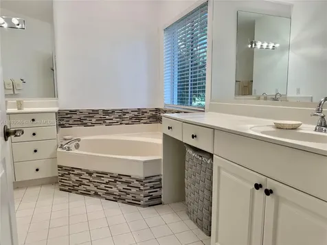 1335 E Barwick Ranch Circle Delray Beach FL 33445