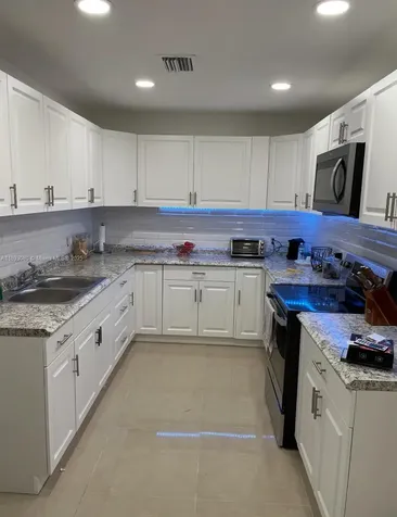 1628 NW 15th Street Miami FL 33125