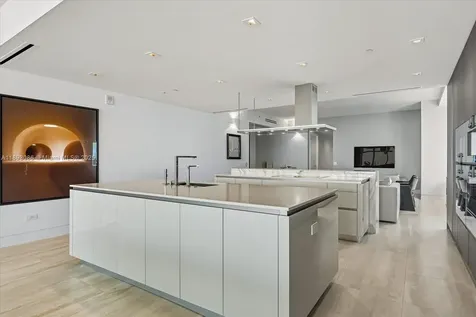 18501 Collins Avenue Sunny Isles Beach FL 33160