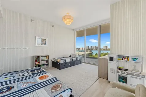 18501 Collins Avenue Sunny Isles Beach FL 33160
