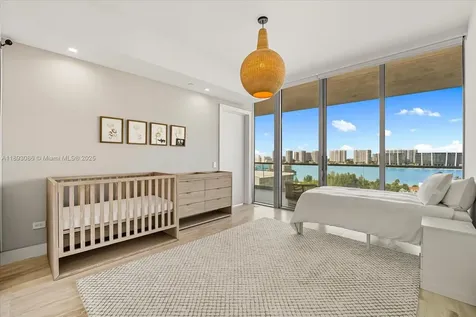 18501 Collins Avenue Sunny Isles Beach FL 33160