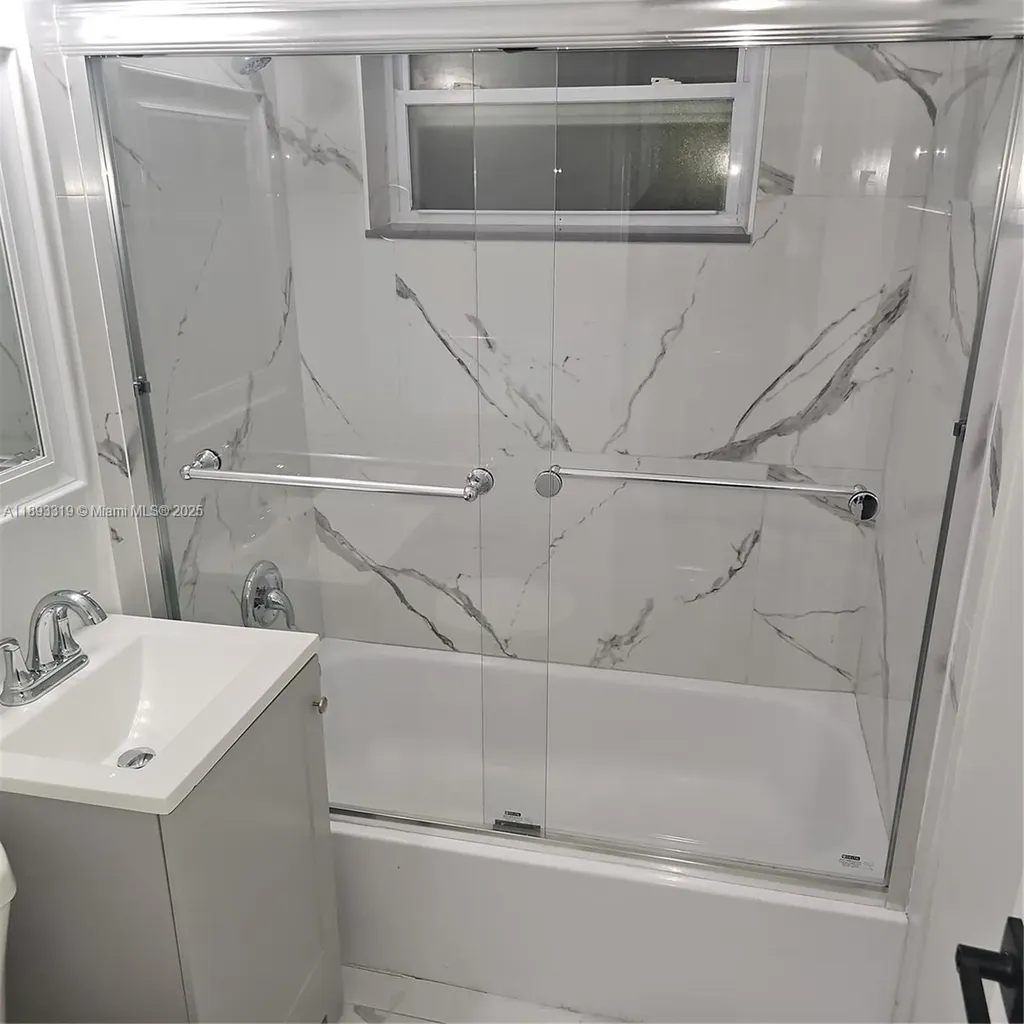 442 SW 22nd Avenue Fort Lauderdale FL 33312