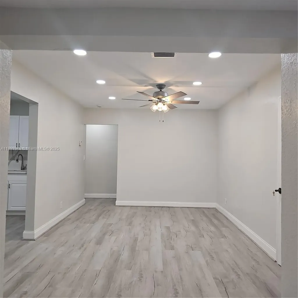 442 SW 22nd Avenue Fort Lauderdale FL 33312