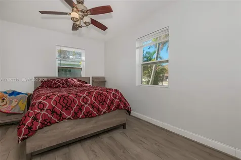 442 SW 22nd Avenue Fort Lauderdale FL 33312