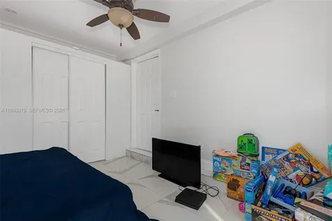 442 SW 22nd Avenue Fort Lauderdale FL 33312