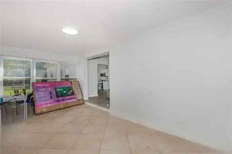 442 SW 22nd Avenue Fort Lauderdale FL 33312