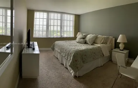 3507 Oaks Way Pompano Beach FL 33069
