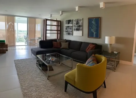3507 Oaks Way Pompano Beach FL 33069