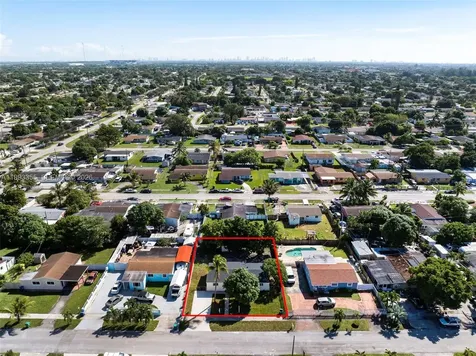 18931 NW 44th Avenue Miami Gardens FL 33055