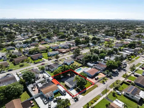 18931 NW 44th Avenue Miami Gardens FL 33055