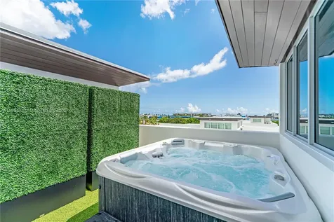 259 Shore Court Lauderdale By The Sea FL 33308