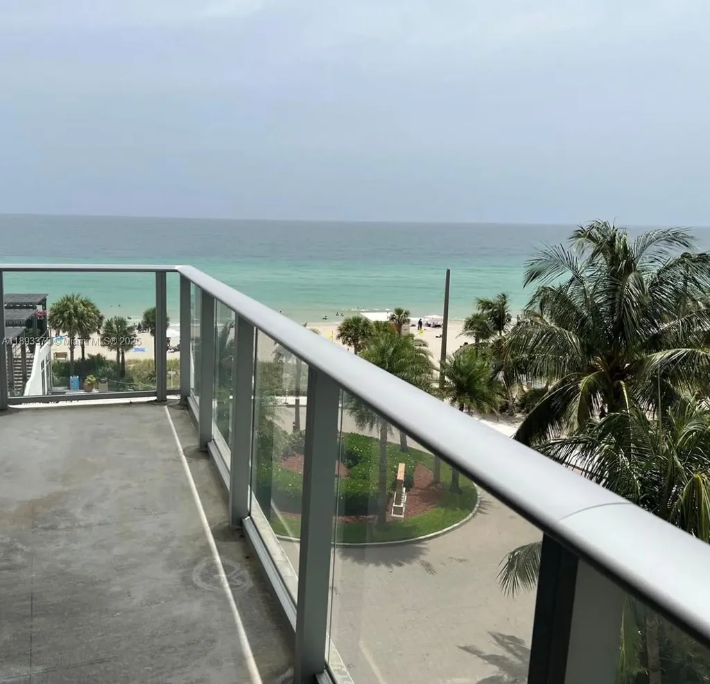4111 S Ocean Drive Hollywood FL 33019
