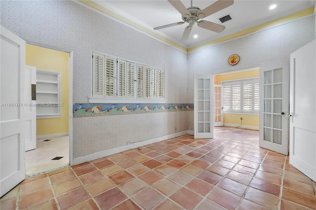 909 SE 5th Court Fort Lauderdale FL 33301