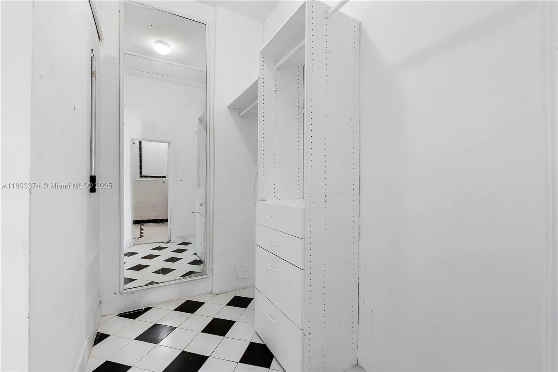 909 SE 5th Court Fort Lauderdale FL 33301